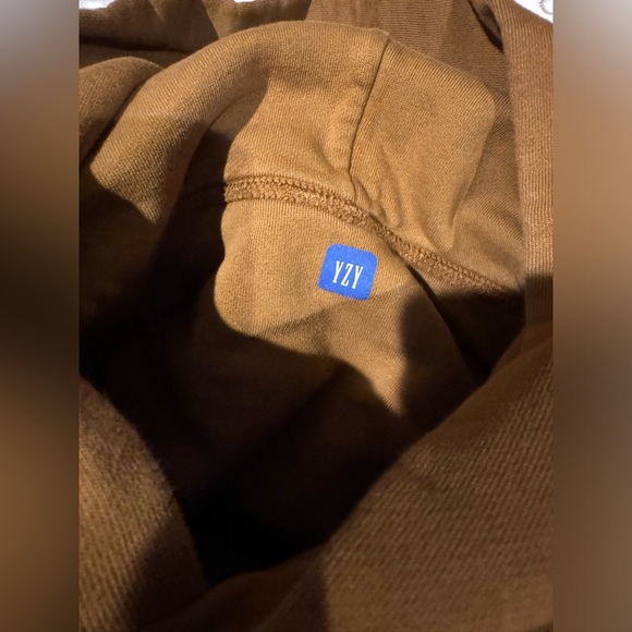 Gap x Yeezy Hoodie - Picture 4 of 4
